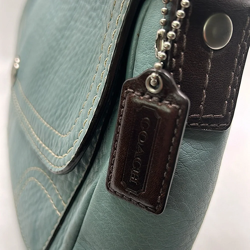 Coach Robin’s Egg Light Blue Pebbled Leather Hobo Bag Purse 🌸🌸 - Picture 5 of 13